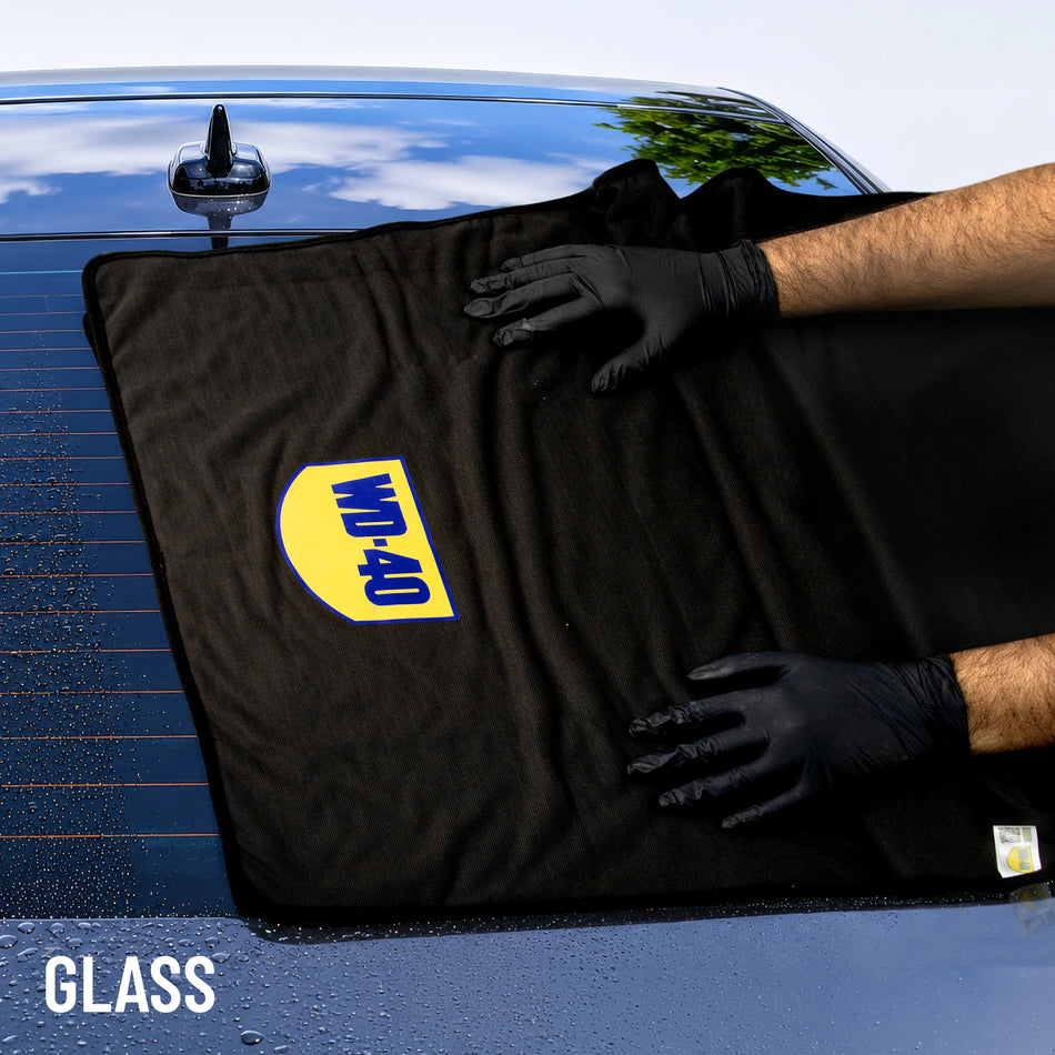 1 pack | product in use drying car window | 600 GSM Twist Loop Car Drying Microfiber Towel 25x36 in — WD-40, Scratch-Free & Lint-Free | L40400