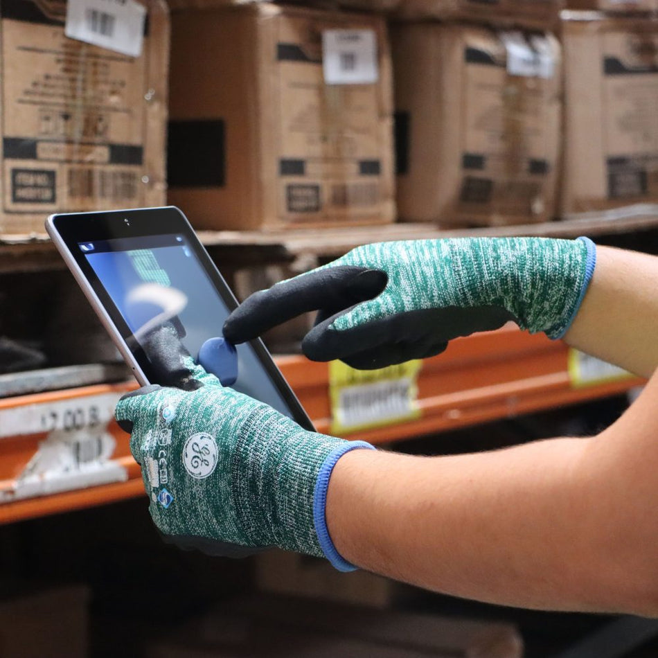 all-show | Recycled Gloves | Micro Foam Nitrile, Touch Screen