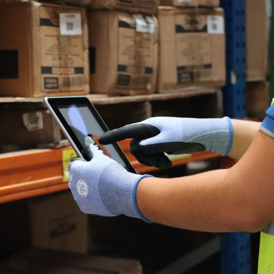 all-show | Foam Nitrile Dipped Gloves | 15 Gauge, Touch Screen