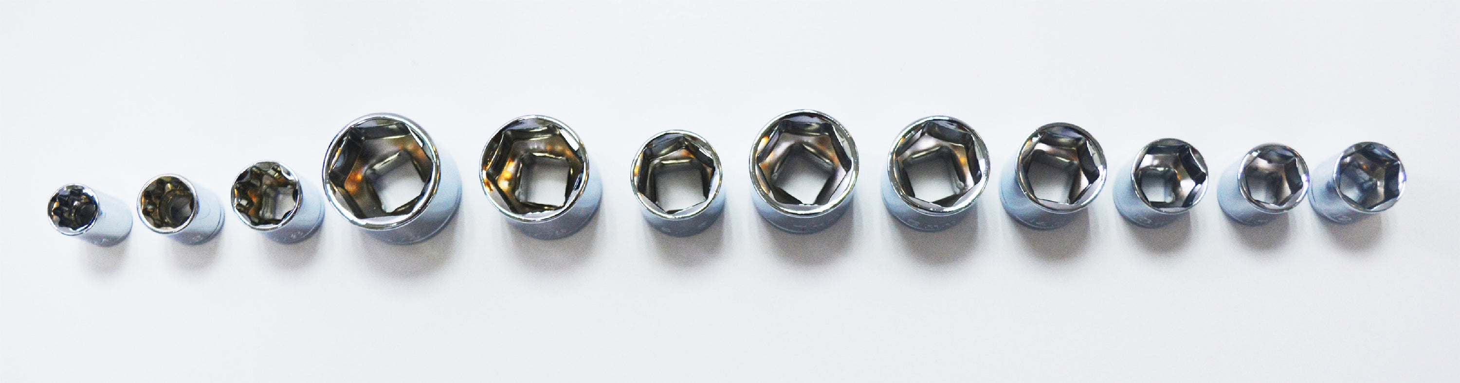 1/4, 3/8 and 1/2 in. Socket Set (52-Piece)