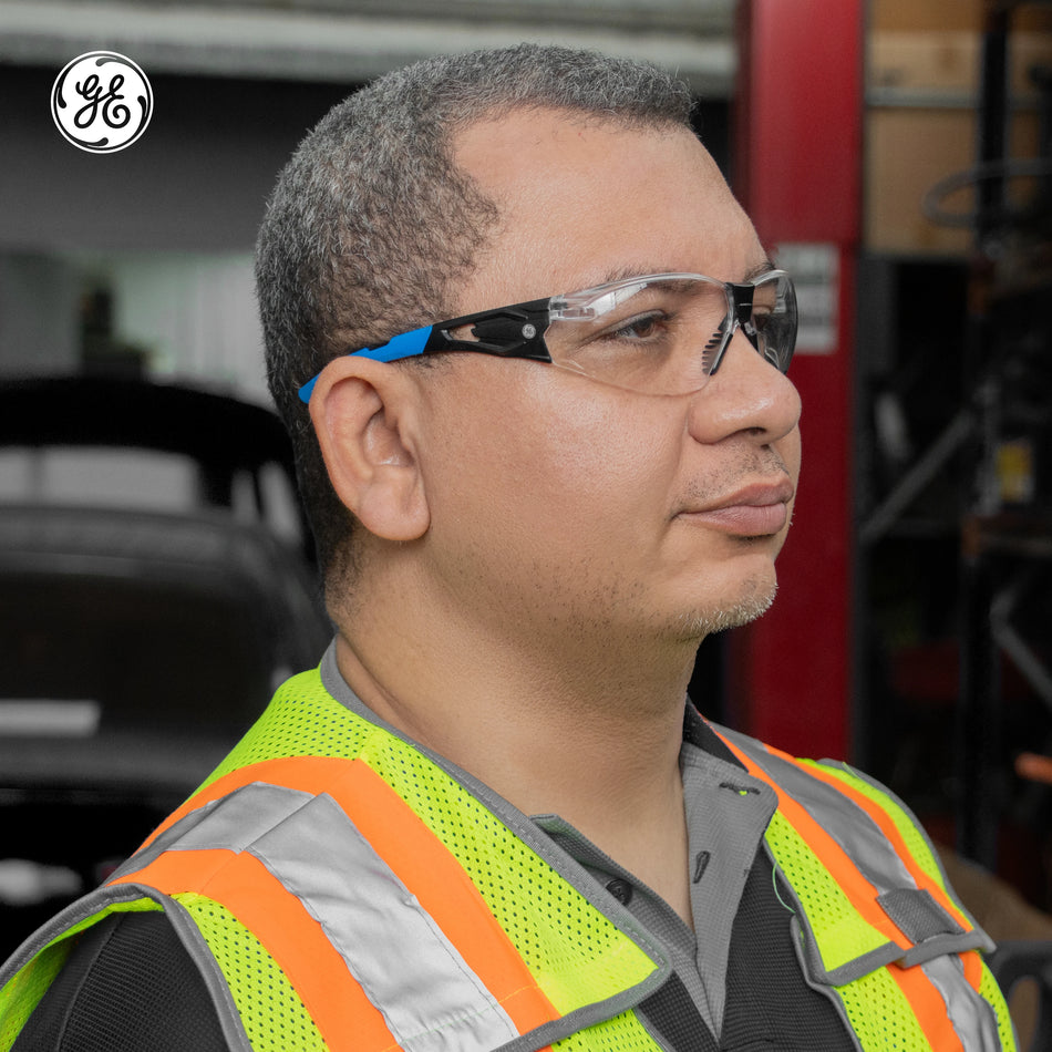 black/blue, Clear Anti-Scratch | side profile view on wearer | Frameless Safety Glasses — GE PPE 05 Series, ANSI Z87.1 & EN 166 | GE205C