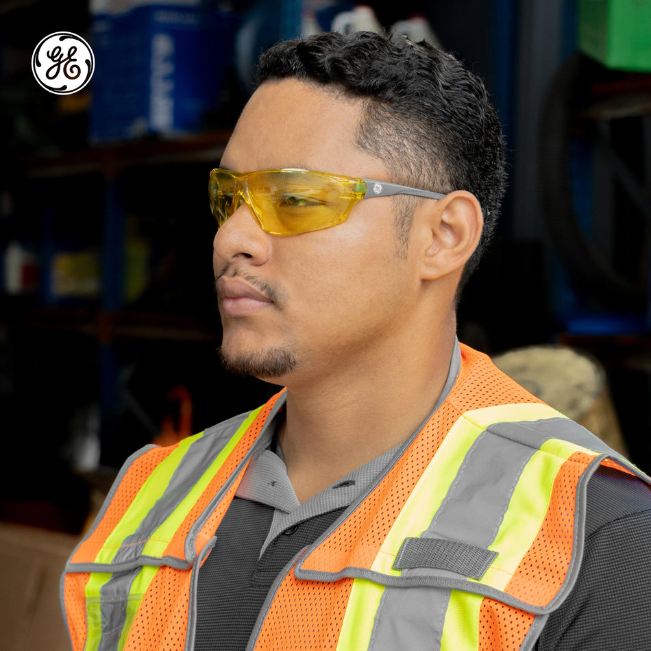 gray, Amber Anti-Fog | model wearing frameless safety glasses profile | Frameless Safety Glasses — GE PPE 03 Series, ANSI Z87.1 | GE203AAF