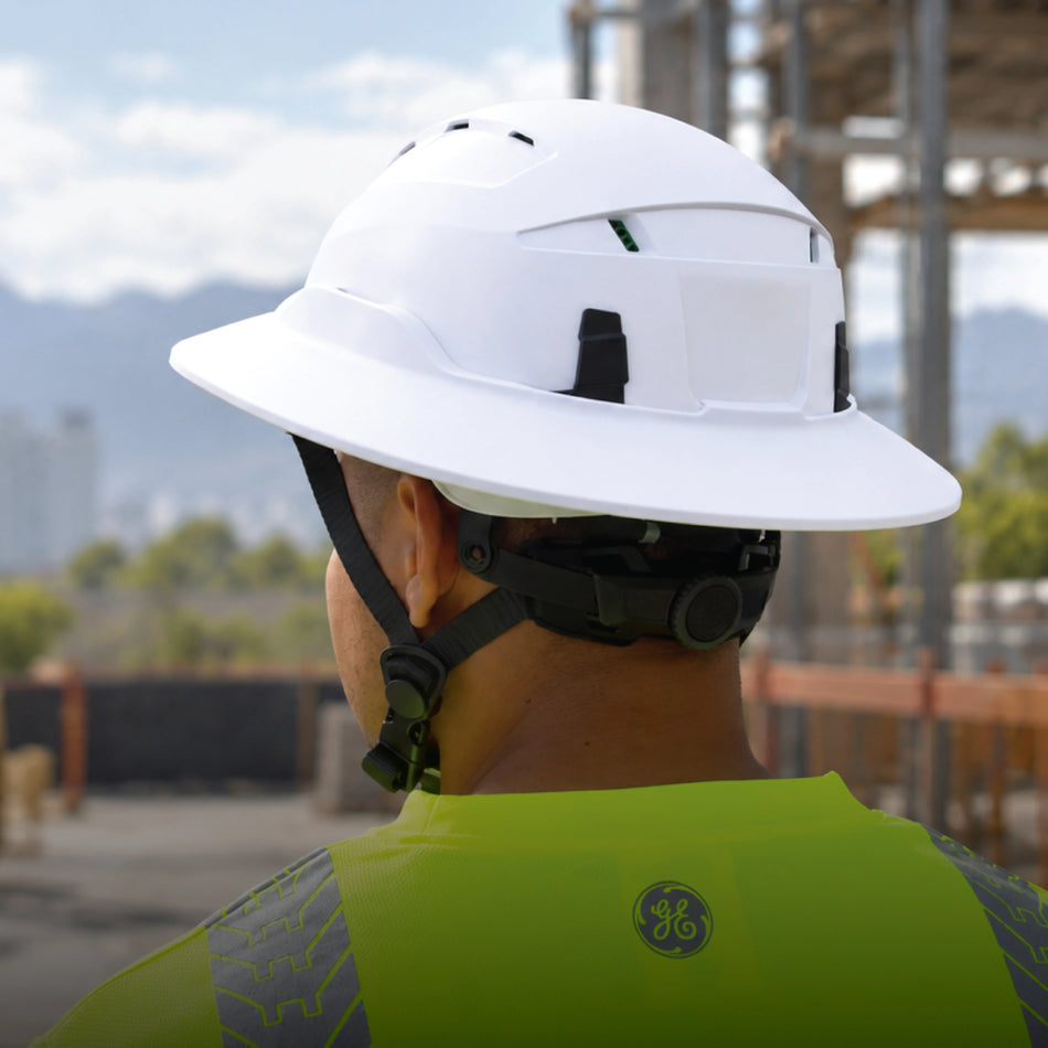 white | worker wearing helmet back view outdoors | Full Brim Accessory — GE PPE GH626 | GH626W